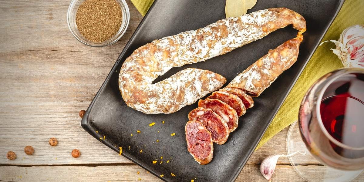 Delicious Calabrese Salami & Wine Pairing Ideas (for Every Occasion)