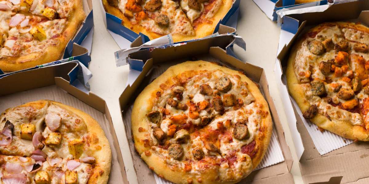 Best Wines to Pair With Domino’s Pizza: A Guide for All Tastes